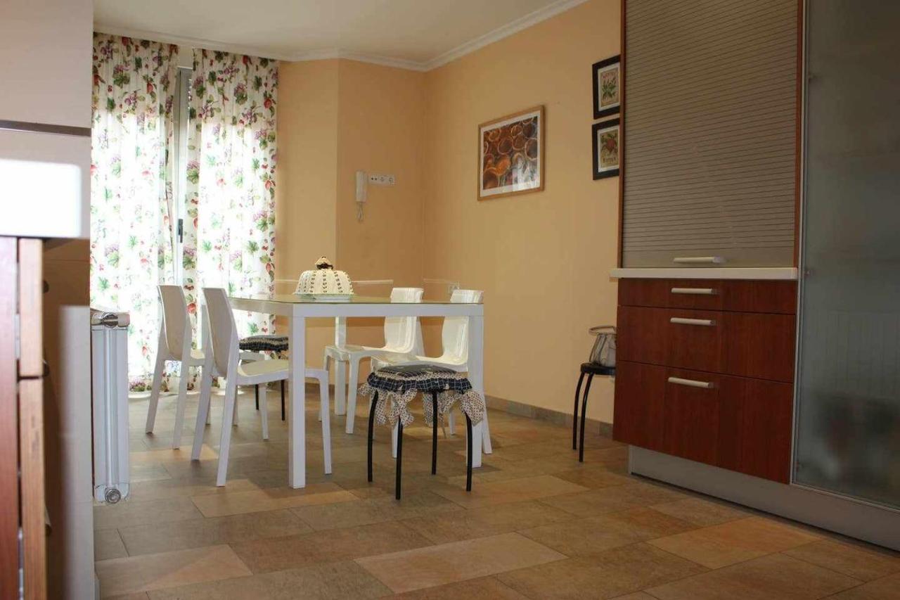 Plasencia Santa Ana Apartment Luaran gambar