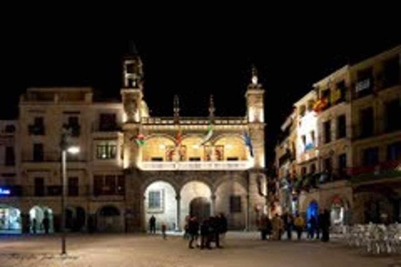 Plasencia Santa Ana Apartment Luaran gambar