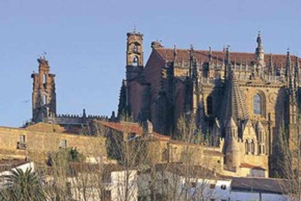 Plasencia Santa Ana Apartment Luaran gambar